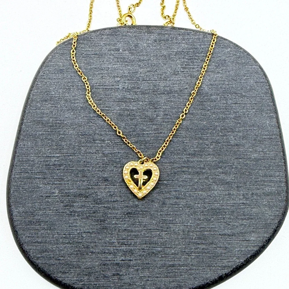 Gold Tone Faux Pearl Heart Cross Pendant Necklace Christian Faith Romantic Gift
